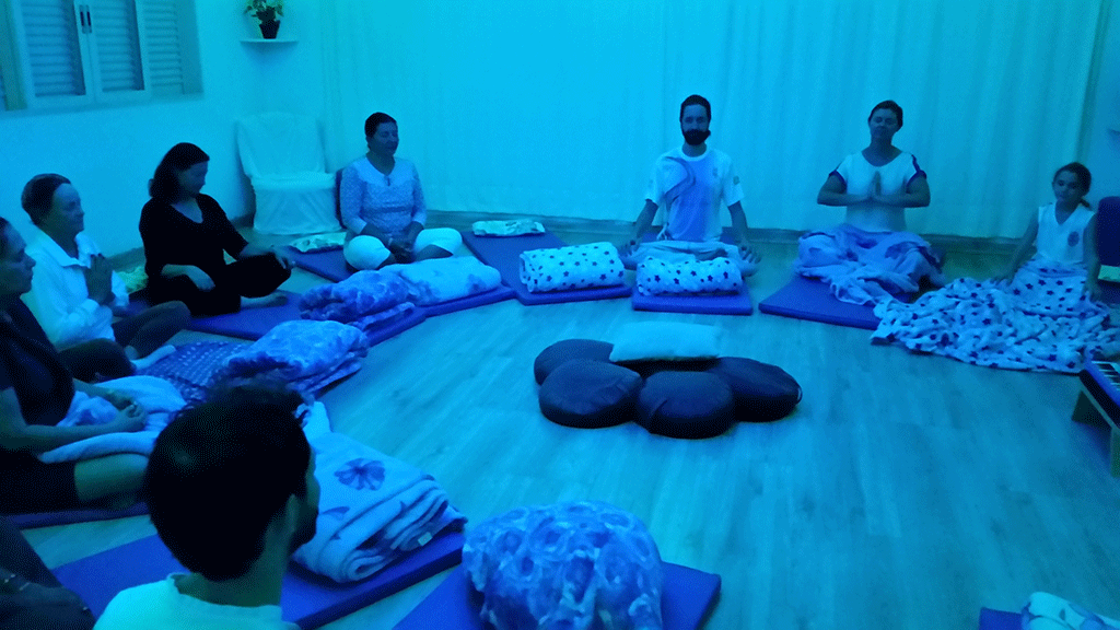 Curso Laya Yoga